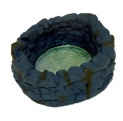 Crown Of Fangs Dressing: Well (R)