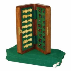 Chess: Magnetic Travel Set (7in) (Clearance)